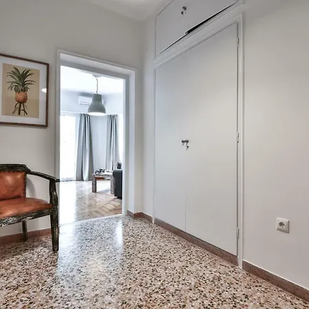 Acropolis Museum Apartment