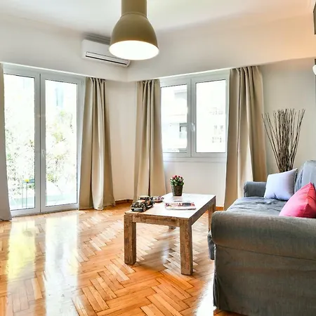 Acropolis Museum Apartment